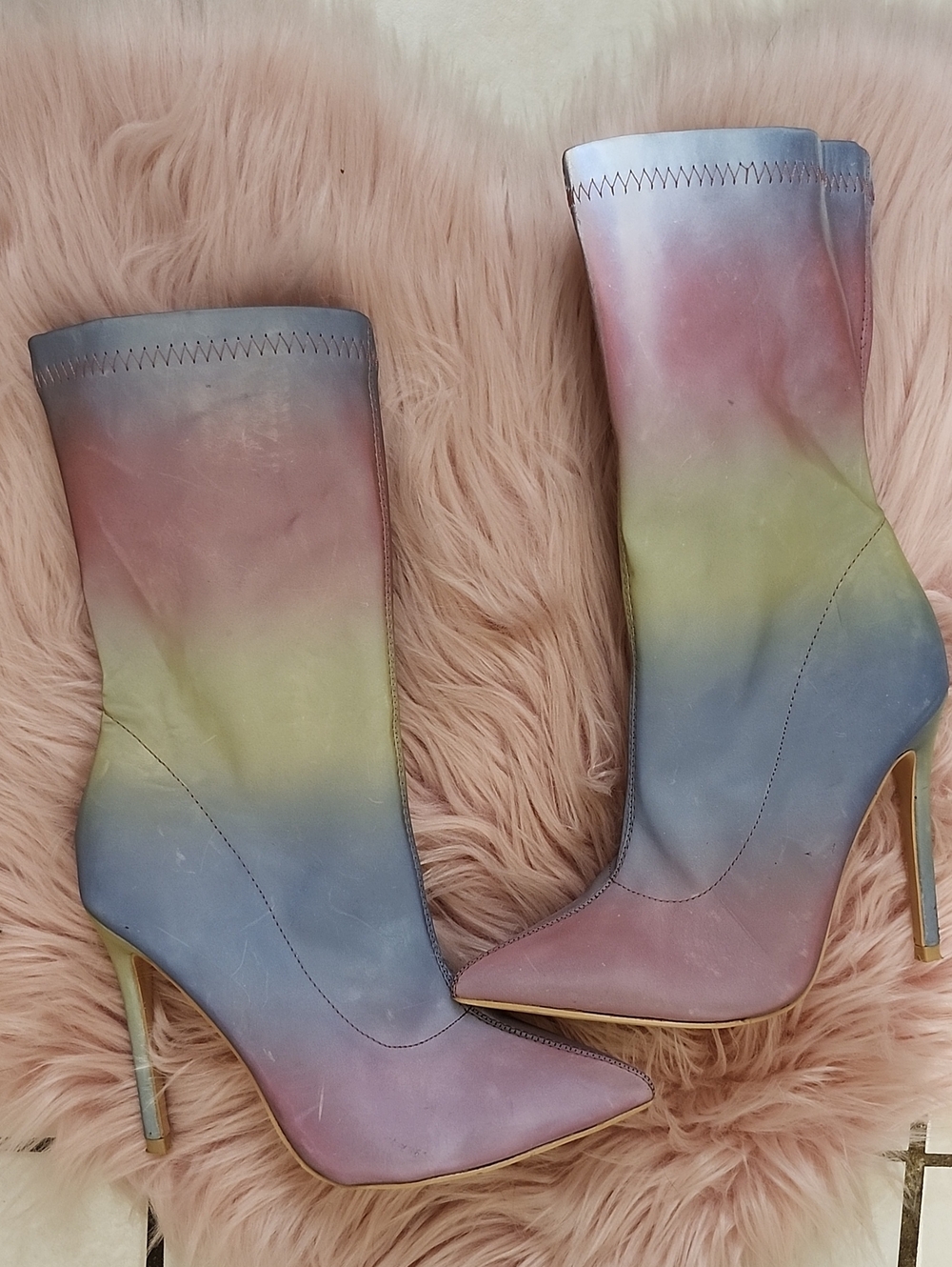 PRE-LOVED BELLA LUNA IRIDESCENT RAINBOW STILETTO BOOTS-6.5M  *NOTE*